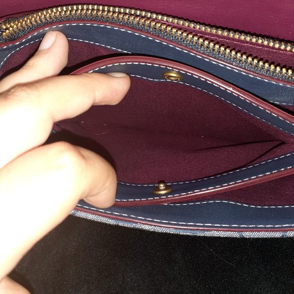 Coach 1941 | Riley Top Handle 22 Signature Chambray - Picture 7 of 13